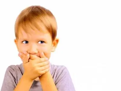 دلایل دیر حرف زدن کودک