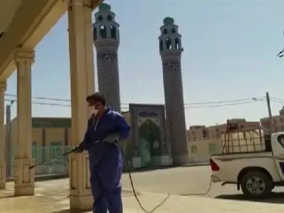 ضدعفونی فاز 1و فاز 7 بندر ماهشهر و کوی دستغیب توسط پتروشیمی امیرکبیر + فیلم