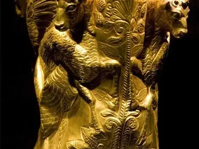جام مارلیک در گنجینه رشت به نمایش درمی‌آید