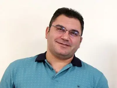 هاشم زاده: منتظر اعلام برنامه‌ها از سوی فدراسیون کشتی هستیم/ با وزن کم کردن مخالفم