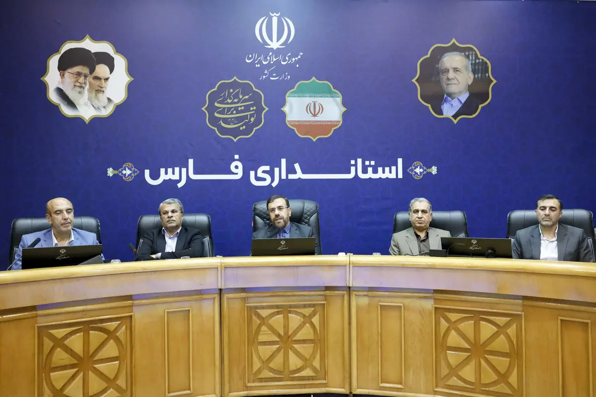 انتصاب‌ مدیران در شهرستان‌ها با هماهنگی فرمانداران انجام شود/ هیچ مسئله‌ای نباید مدیران استان را به بن‌بست برساند 