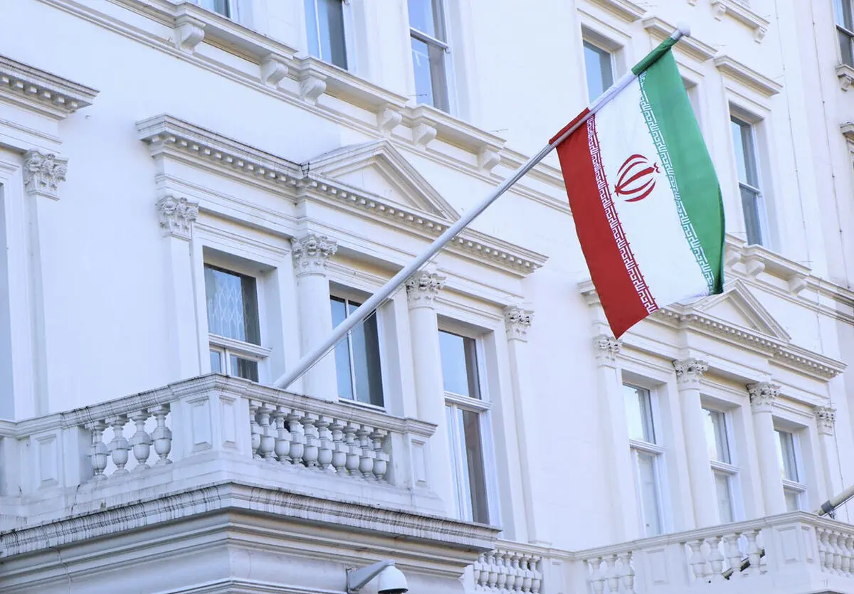هیچکس از طرف سفارت ، نمایندگی یا وکالت برای پیگیری امور ایرانیان را ندارد