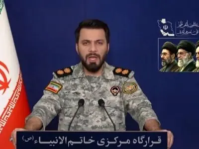 مقر "خاتم الانبیاء" یتوعد الأمریکیین بالرد على اعتدائهم على سفینة تجاریة ایرانیة