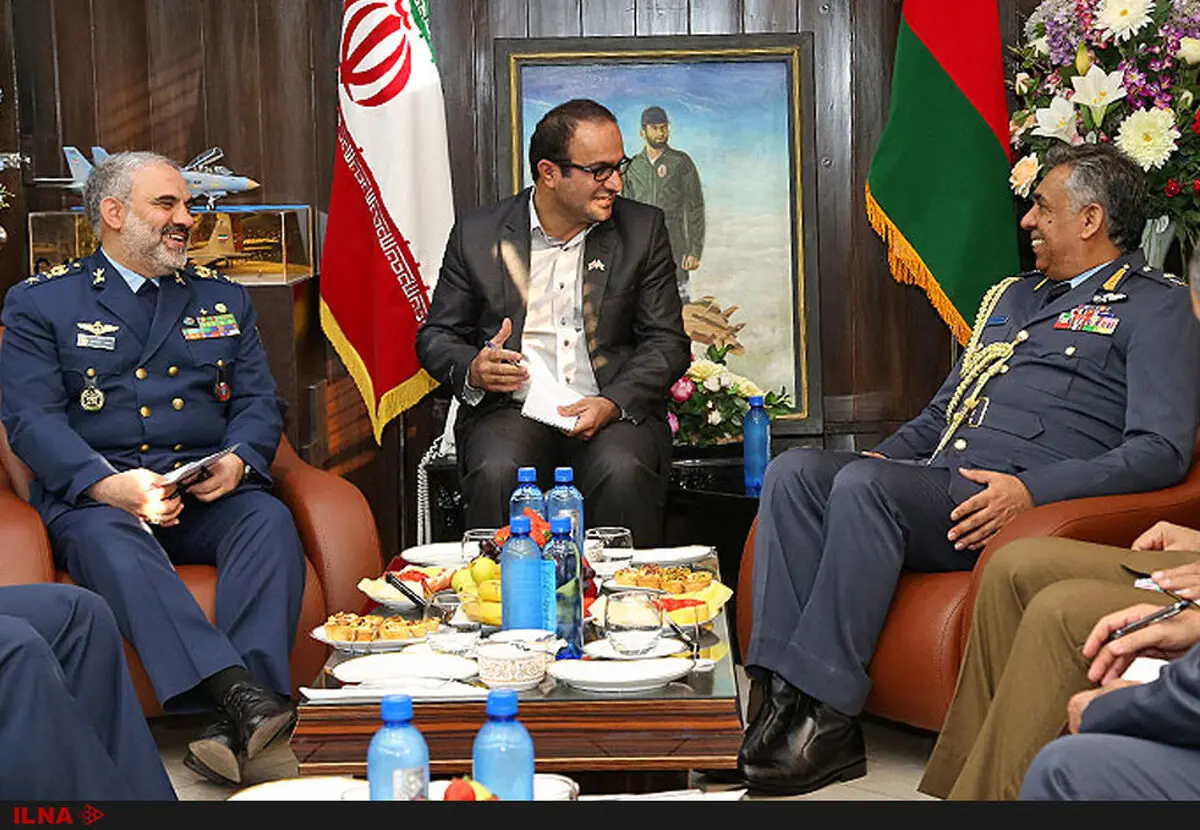 فرمانده نیروی هوایی عمان با امیر شاه‌صفی دیدار کرد