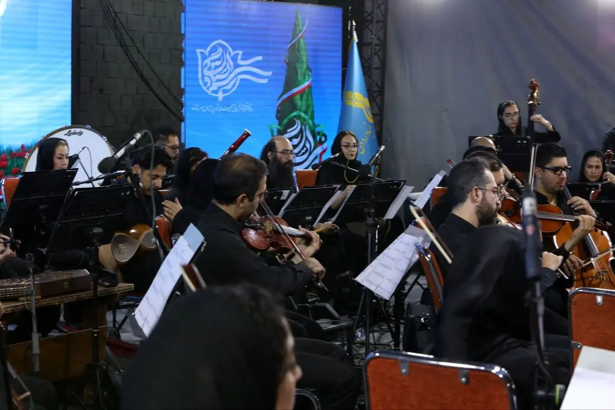 استقبال سمنانی‌ها از اجرای ارکستر ملی ایران/ ده‌هزار نفر، دو شب، یک صدا 