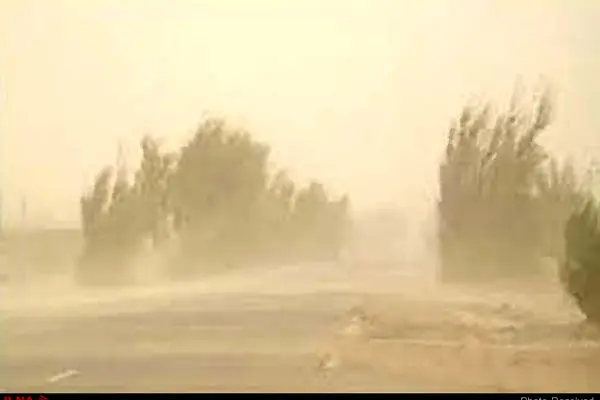 Iranian, Turkmen officials discuss dust storms