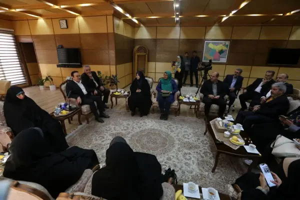 توانمندی بانوان قزوین بدون نگاه جنسیتی مورد استفاده قرار می‌گیرد
