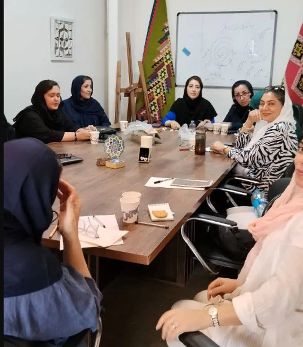خانه کلارا آبکار میزبان هنرمندان میناکار شد