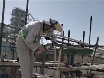 مصفاة النفط الرئيسية في طهران تزاول نشاطها كالمعتاد