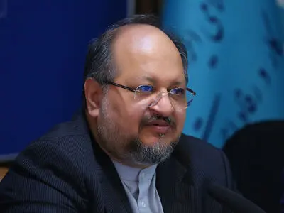 ۱ میلیون و ۴۴۰ هزار خانواده روستایی و عشایر به بیمه‌شدگان اضافه می‌شوند/ دیگر هیچ روستایی از پوشش بیمه خارج نمی‌ماند