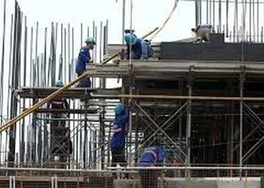 بلاتکلیفی کارگران اخراجی «پالایشگاه گاز ایلام»/ بیکاری کارگران ادامه دارد 
