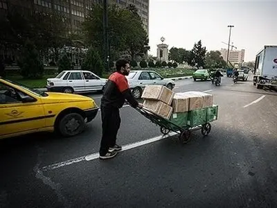معوقات مزدی کارگران حمل و نقل بار و مسافر یاسوج همچنان ادامه دارد