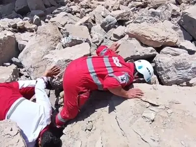 معدن شازند خصوصی است/ امیدواریم کارگران را زنده از زیر آوار خارج کنند