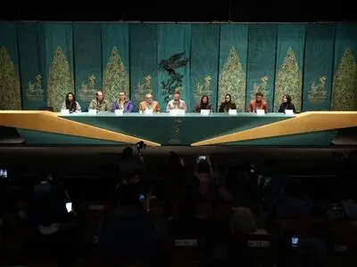 انسیه شاه‌حسینی: وقتی درباره جنگ و دفاع مقدس فیلم‌ می‌سازید باید نگاه شاعرانه داشته باشید
