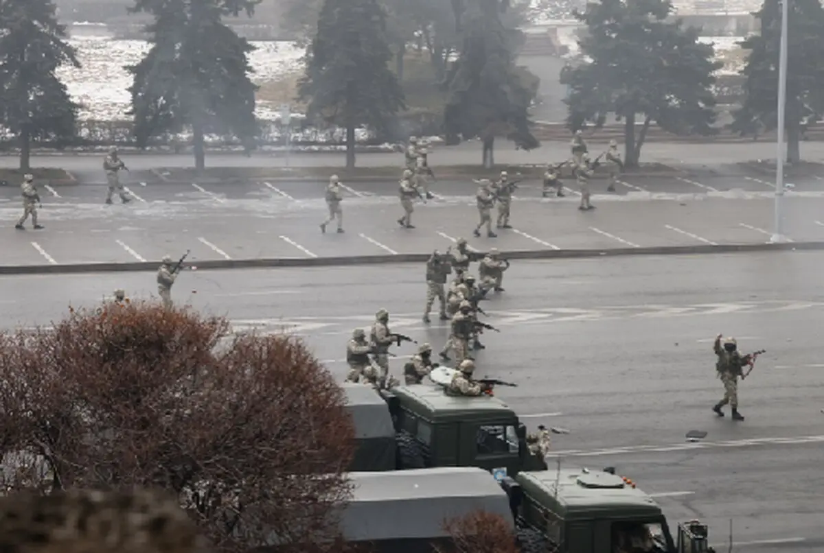 Kazakh president gives shoot-to-kill order to quell protests