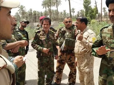 خنثی سازی بمب کارگذاری شده توسط داعش به دست نیروهای مردمی عراق + فیلم اختصاصی