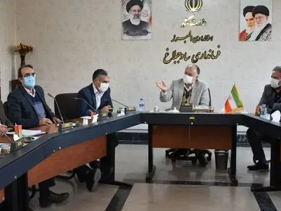 جلسه بررسی و رفع مشکلات مرتبط با آب و فاضلاب ساوجبلاغ انجام شد