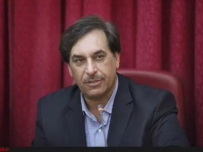 ویترین‌های موزه دوران اسلامی غیراستاندارد است