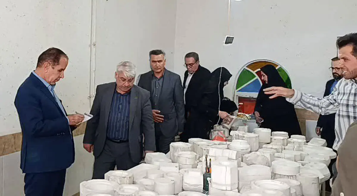 افتتاح کارگاه صنایع دستی سرامیک سنتی در کازرون 