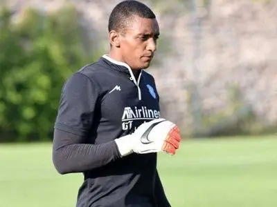 فاجعه عجیب برای گلر مشهور آبی پوشان