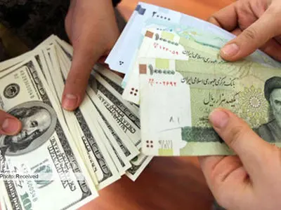 Iran’s national currency falls to record low over nuclear deal