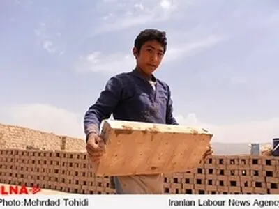 تعطیلات تابستانی کودکان در کوره های تهران