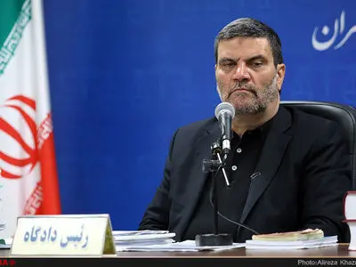 قاضی: نحوه پرداخت سودهای۵۰۰ درصدی سوال برانگیز نبود؟ / متهم: طمع کردیم/ از مرجع تقلید هم استفتاء گرفتم/ هاشمی گفت تا سال ۱۴۰۰ هستیم