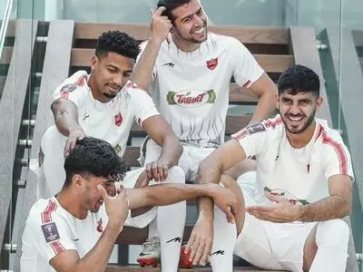 کیت جدید پرسپولیس در آسیا با کری‌خوانی لیگ برتری!