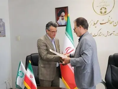 امضاء تفاهم‌نامه همکاری معاونت آموزش و مشارکت‌های مردمی سازمان حفاظت محیط‌زیست با فدراسیون ورزش‌های همگانی
