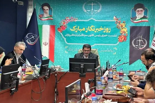 قانون الزام به ثبت رسمی معاملات اموال غیرمنقول، مشکلات دستگاه قضایی را کاهش می‌دهد