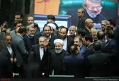 روحانی وارد صحن مجلس شورای اسلامی شد