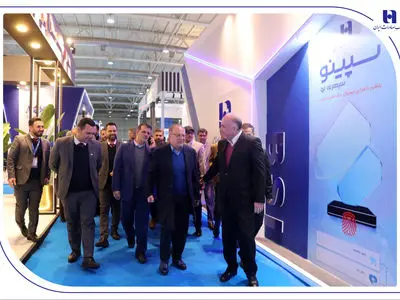 ​بازدید معاون پارلمانی رییس‌جمهور از غرفه بانک صادرات ایران در نمایشگاه بیمارستان‌سازی