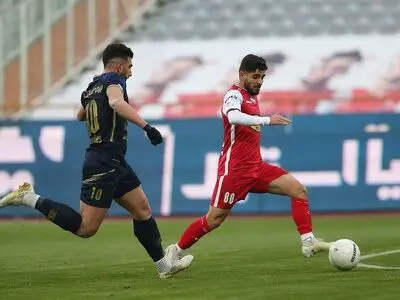 پرسپولیس 5 - نساجی یک / صدرنشینی با طعم سیلی و 5 گل