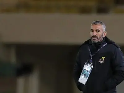 سرمربی الوحده اخراج شد