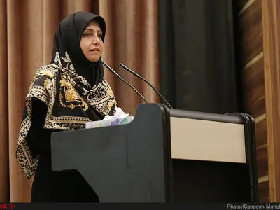 تنهایمان نگذارید،  تنهایتان نمی‌گذاریم

