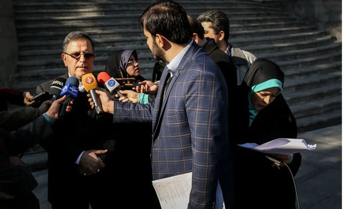 نرخ سود بین بانکی از بالای ۲۱ درصد به ۱۸ درصد رسیده است