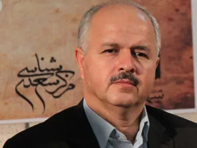 سخنان سعدی هوش خواننده را می‌رباید
