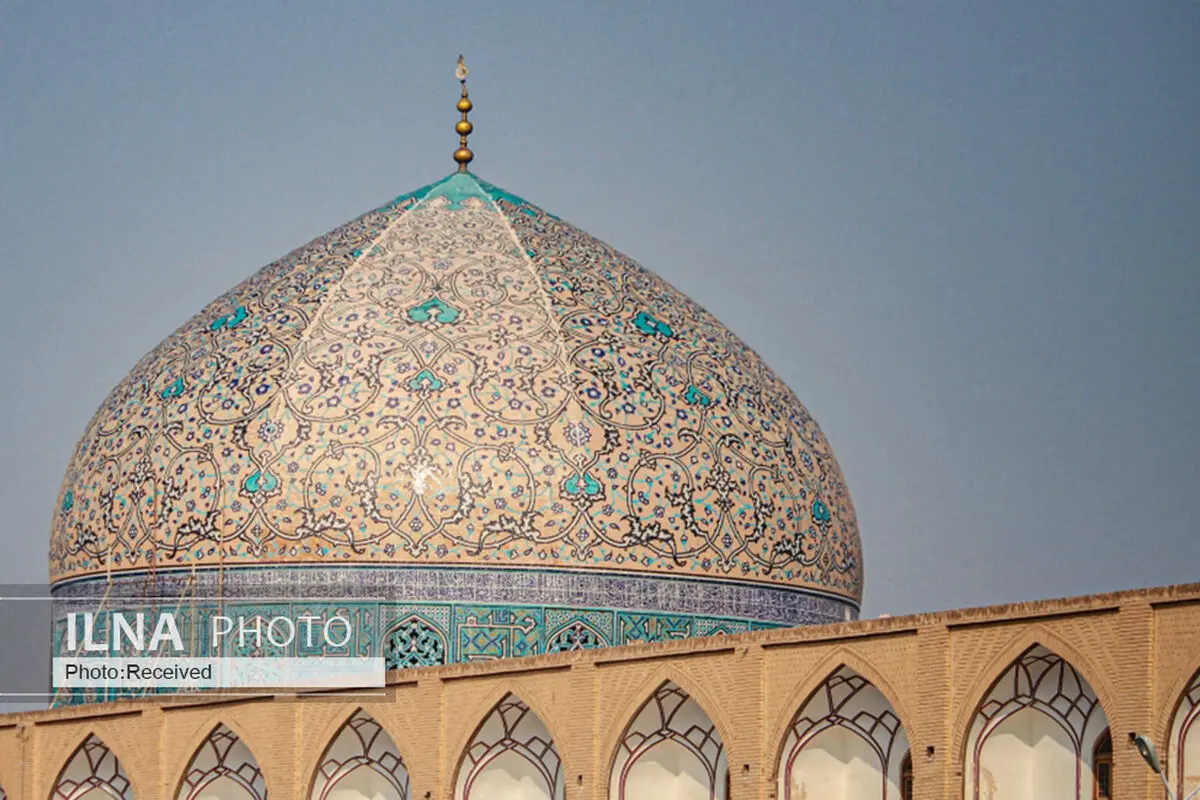 حجت: پروسه مرمت گنبد مسجد شیخ لطف‌الله غلط بود/ حشمتی: سایر ترک‌ها، گلی و کثیف هستند/ خطابخش: داربست‌های گنبد مسجد تا دو هفته دیگر نصب می‌شوند