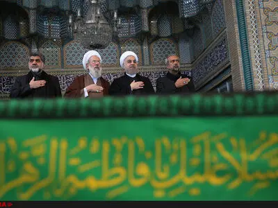 روحانی در جمع عزاداران حسینی در حرم عبدالعظیم حضور یافت