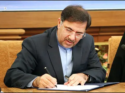 هم‌داستانی ضدرسانه با ترامپ