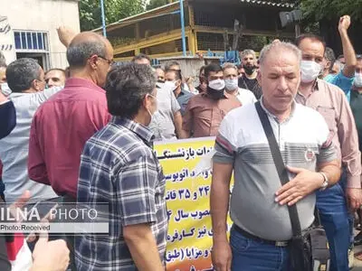تجمع بازنشستگان شرکت واحد و واکنش مدیر عامل اتوبوسرانی/ ۲۲ درصد پاداش باقی مانده طی روزهای آینده پرداخت خواهد شد