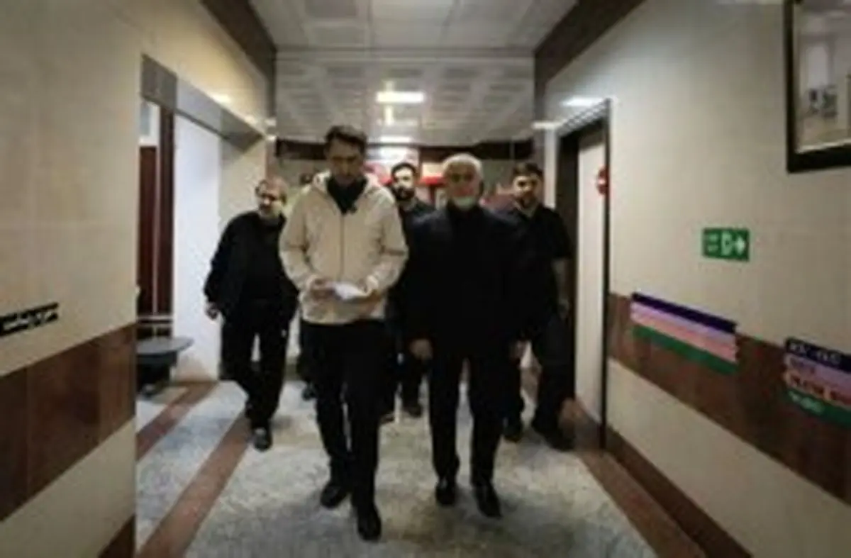 بازدید میدانی مدیرعامل سازمان منطقه آزاد کیش از بیمارستان تخصصی کیش