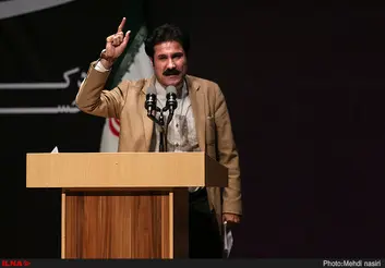 در کشور «تعطیلی هراسی» به وجود آمده است/ هیچ الگوی مشخصی برای مقابله با کرونا وجود ندارد/ چشم اندازی برای پساکرونا وجود ندارد