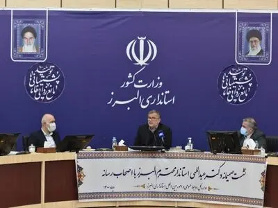 خبرنگاران منافع عمومی را به منافع شخصی ارجح می‌دانند/ برای حل مشکلات اصحاب رسانه از هیچ تلاشی دریغ نخواهم کرد