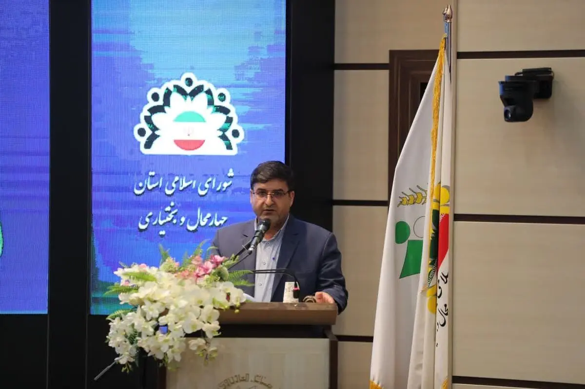 شوراهای شهر و روستا نقش مهمی در تقویت سرمایه‌های انسانی و محلی دارند