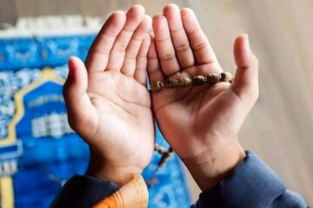 آیا می‌توانیم قنوت نماز رو به فارسی ادا کنیم؟