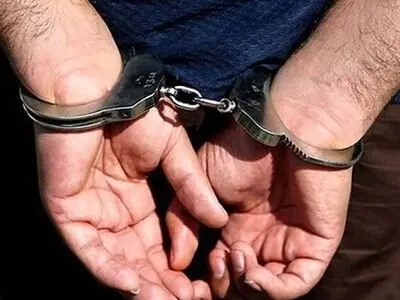 ۳ اخاذ مامور نما در شهرستان نور دستگیر شدند