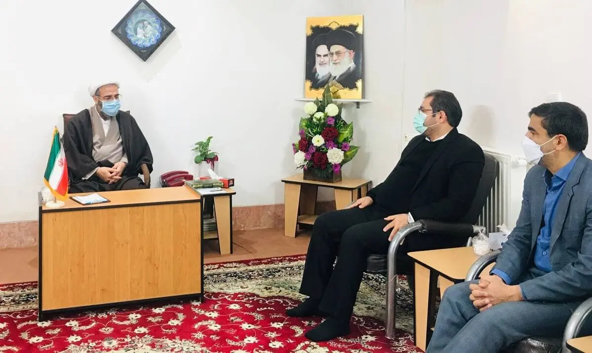 مراکز گردشگری سمنان پیوست فرهنگی داشته باشند
