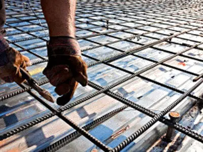 تاثیر نوسانات بازار سرمایه بر قیمت میلگرد میانه