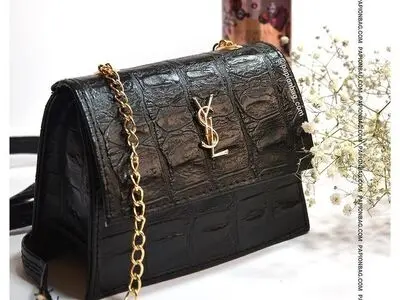 خرید اینترنتی کیف دخترانه؛ یک پیشنهاد عالی در کرونا